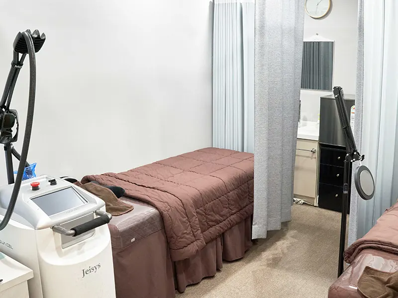Apgujeong S&B Ophthalmology Clinic (3)